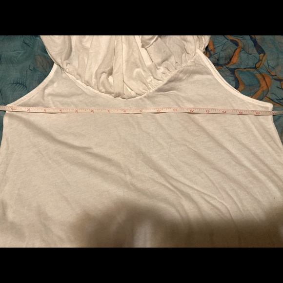 Express Ruffle Top - Picture 4 of 6